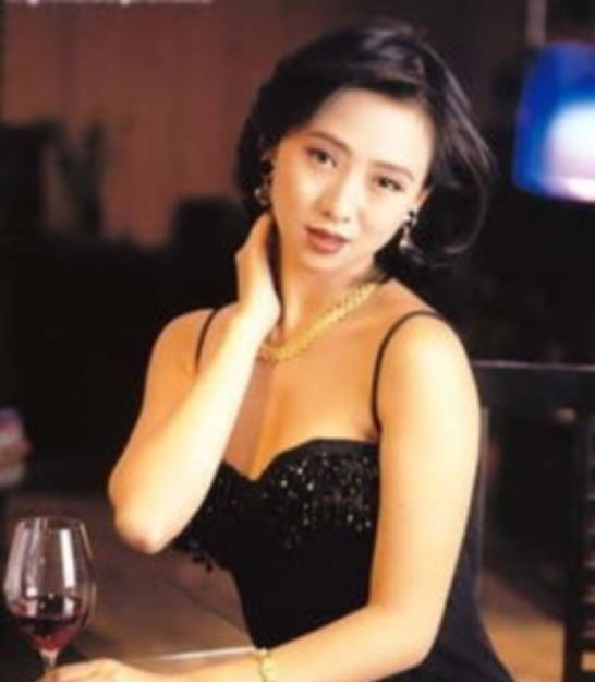 翁虹视频在线观看,魅力女神的影视生涯回顾 第3张 翁虹视频在线观看,魅力女神的影视生涯回顾 第3张